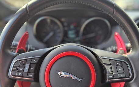 Jaguar F-Pace, 2020 год, 4 200 000 рублей, 26 фотография