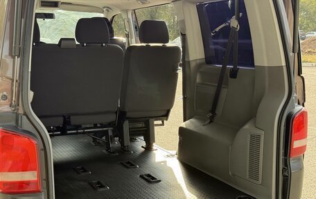 Volkswagen Caravelle T5, 2014 год, 1 950 000 рублей, 31 фотография