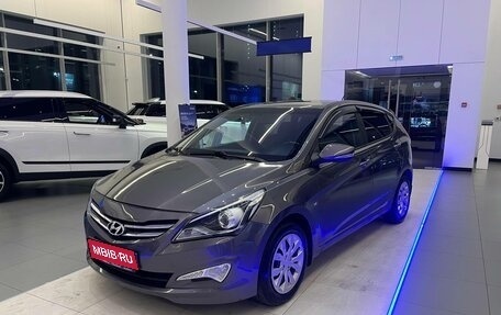 Hyundai Solaris II рестайлинг, 2015 год, 1 190 000 рублей, 1 фотография