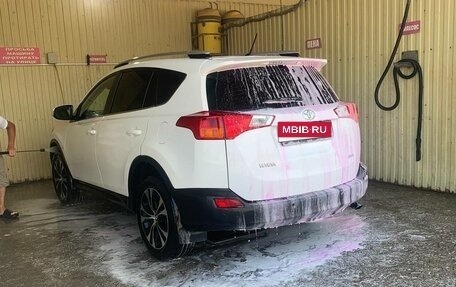 Toyota RAV4, 2014 год, 1 650 000 рублей, 2 фотография