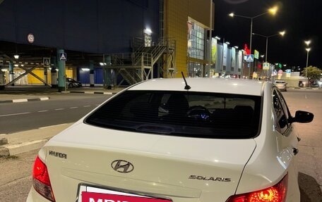 Hyundai Solaris II рестайлинг, 2013 год, 800 000 рублей, 10 фотография