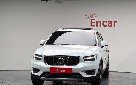 Volvo XC40 I, 2022 год, 3 300 000 рублей, 2 фотография
