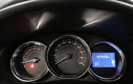 Renault Sandero II рестайлинг, 2016 год, 852 000 рублей, 16 фотография