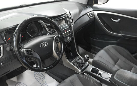 Hyundai i30 II рестайлинг, 2014 год, 999 000 рублей, 7 фотография