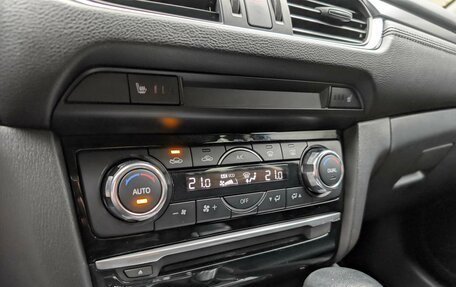 Mazda 6, 2018 год, 1 875 000 рублей, 17 фотография