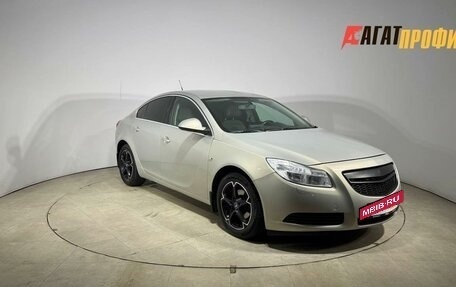 Opel Insignia II рестайлинг, 2009 год, 700 000 рублей, 3 фотография
