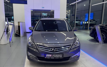 Hyundai Solaris II рестайлинг, 2015 год, 1 190 000 рублей, 2 фотография