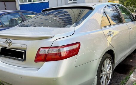 Toyota Camry, 2010 год, 1 100 000 рублей, 4 фотография