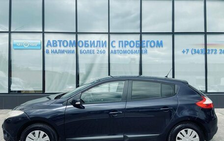 Renault Megane III, 2011 год, 600 000 рублей, 2 фотография