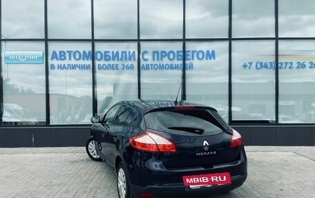 Renault Megane III, 2011 год, 600 000 рублей, 3 фотография