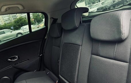 Renault Megane III, 2011 год, 600 000 рублей, 16 фотография