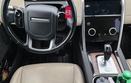 Land Rover Discovery Sport I рестайлинг, 2019 год, 2 990 000 рублей, 4 фотография