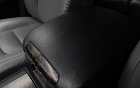 Toyota Land Cruiser 200, 2008 год, 2 799 000 рублей, 27 фотография