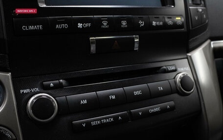 Toyota Land Cruiser 200, 2008 год, 2 799 000 рублей, 25 фотография