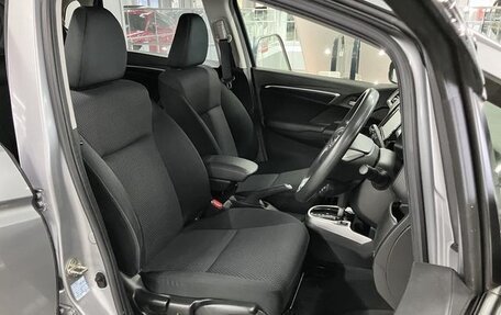 Honda Fit III, 2019 год, 1 000 000 рублей, 12 фотография