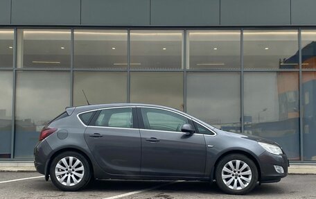 Opel Astra J, 2010 год, 599 000 рублей, 3 фотография