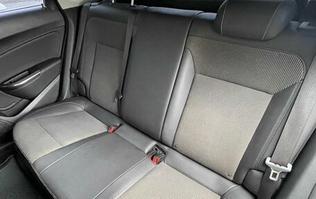 Opel Astra J, 2011 год, 589 000 рублей, 11 фотография