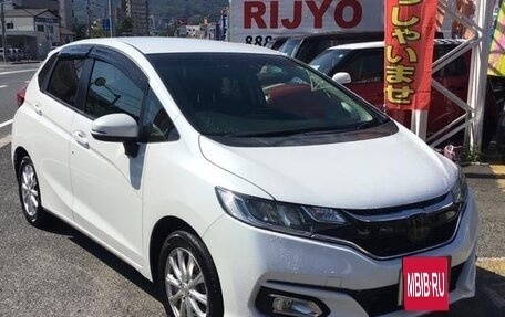 Honda Fit III, 2019 год, 1 000 000 рублей, 1 фотография