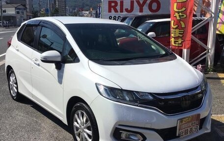 Honda Fit III, 2019 год, 1 000 000 рублей, 2 фотография