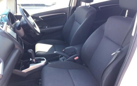 Honda Fit III, 2019 год, 1 000 000 рублей, 18 фотография
