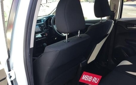 Honda Fit III, 2019 год, 1 000 000 рублей, 17 фотография