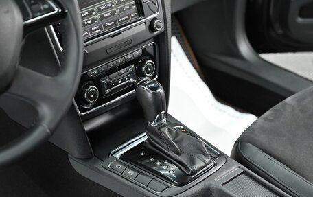 Skoda Superb III рестайлинг, 2014 год, 995 000 рублей, 14 фотография