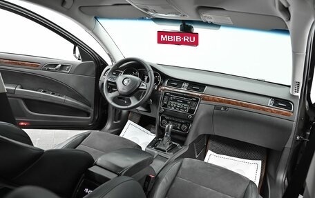 Skoda Superb III рестайлинг, 2014 год, 995 000 рублей, 15 фотография