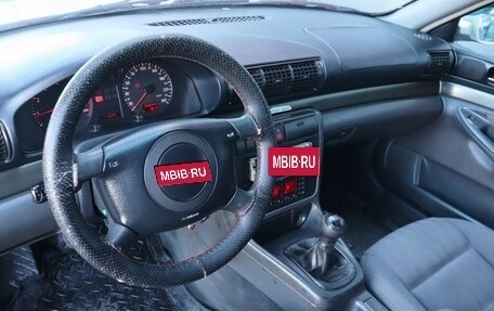 Audi A4, 1998 год, 449 000 рублей, 5 фотография