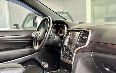 Jeep Grand Cherokee, 2013 год, 1 850 000 рублей, 16 фотография