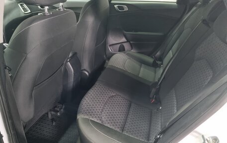 KIA cee'd III, 2018 год, 1 250 000 рублей, 8 фотография
