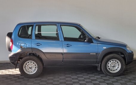 Chevrolet Niva I рестайлинг, 2017 год, 675 000 рублей, 5 фотография