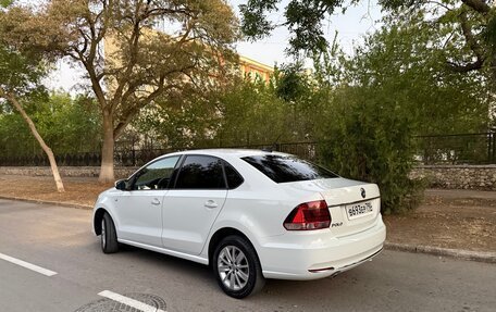 Volkswagen Polo VI (EU Market), 2018 год, 1 050 000 рублей, 3 фотография