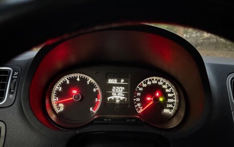Volkswagen Polo VI (EU Market), 2018 год, 1 050 000 рублей, 11 фотография