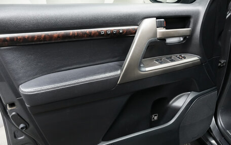 Toyota Land Cruiser 200, 2011 год, 3 680 000 рублей, 19 фотография