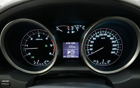 Toyota Land Cruiser 200, 2011 год, 3 680 000 рублей, 18 фотография