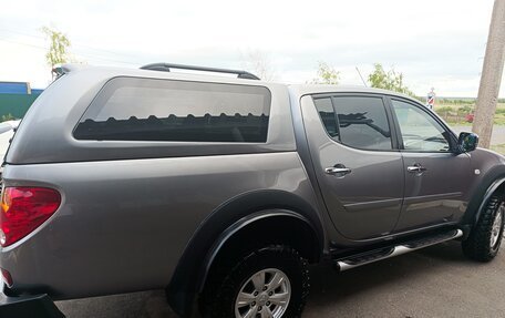 Mitsubishi L200 IV рестайлинг, 2014 год, 2 120 000 рублей, 1 фотография