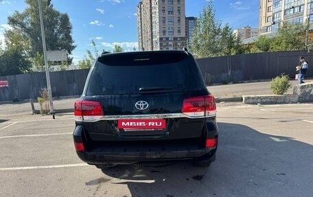 Toyota Land Cruiser 200, 2018 год, 7 000 000 рублей, 5 фотография