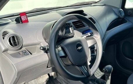 Chevrolet Spark III, 2013 год, 740 000 рублей, 10 фотография