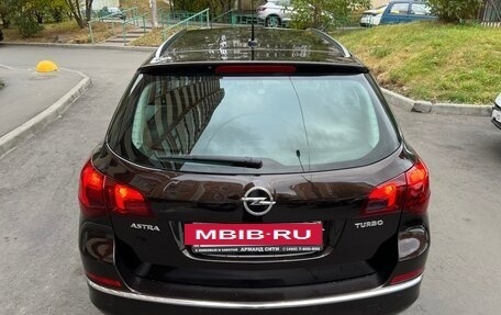Opel Astra J, 2014 год, 845 000 рублей, 4 фотография