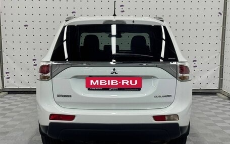 Mitsubishi Outlander III рестайлинг 3, 2012 год, 1 330 000 рублей, 7 фотография