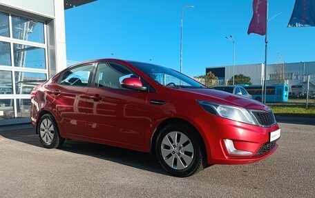 KIA Rio III рестайлинг, 2013 год, 705 000 рублей, 3 фотография