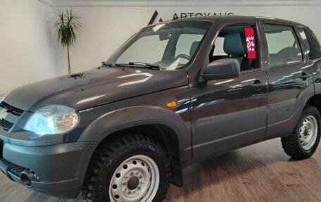 Chevrolet Niva I рестайлинг, 2019 год, 819 000 рублей, 3 фотография
