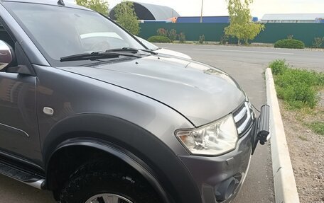 Mitsubishi L200 IV рестайлинг, 2014 год, 2 120 000 рублей, 7 фотография