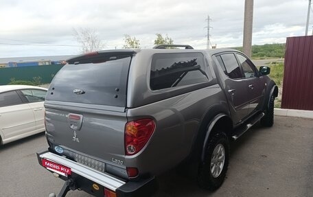 Mitsubishi L200 IV рестайлинг, 2014 год, 2 120 000 рублей, 3 фотография