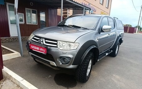 Mitsubishi L200 IV рестайлинг, 2014 год, 2 120 000 рублей, 9 фотография