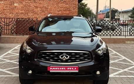 Infiniti FX II, 2009 год, 1 390 000 рублей, 9 фотография