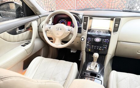 Infiniti FX II, 2009 год, 1 390 000 рублей, 21 фотография