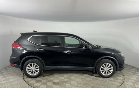 Nissan X-Trail, 2018 год, 1 810 000 рублей, 4 фотография