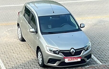 Renault Sandero II рестайлинг, 2020 год, 1 700 000 рублей, 2 фотография