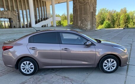 KIA Rio IV, 2019 год, 1 350 000 рублей, 3 фотография